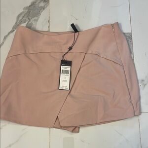 BCBG MAXAZRIA Elegant Pink Women's Skort NWT
